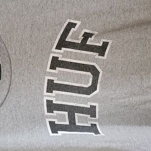 Huf logo tee size L